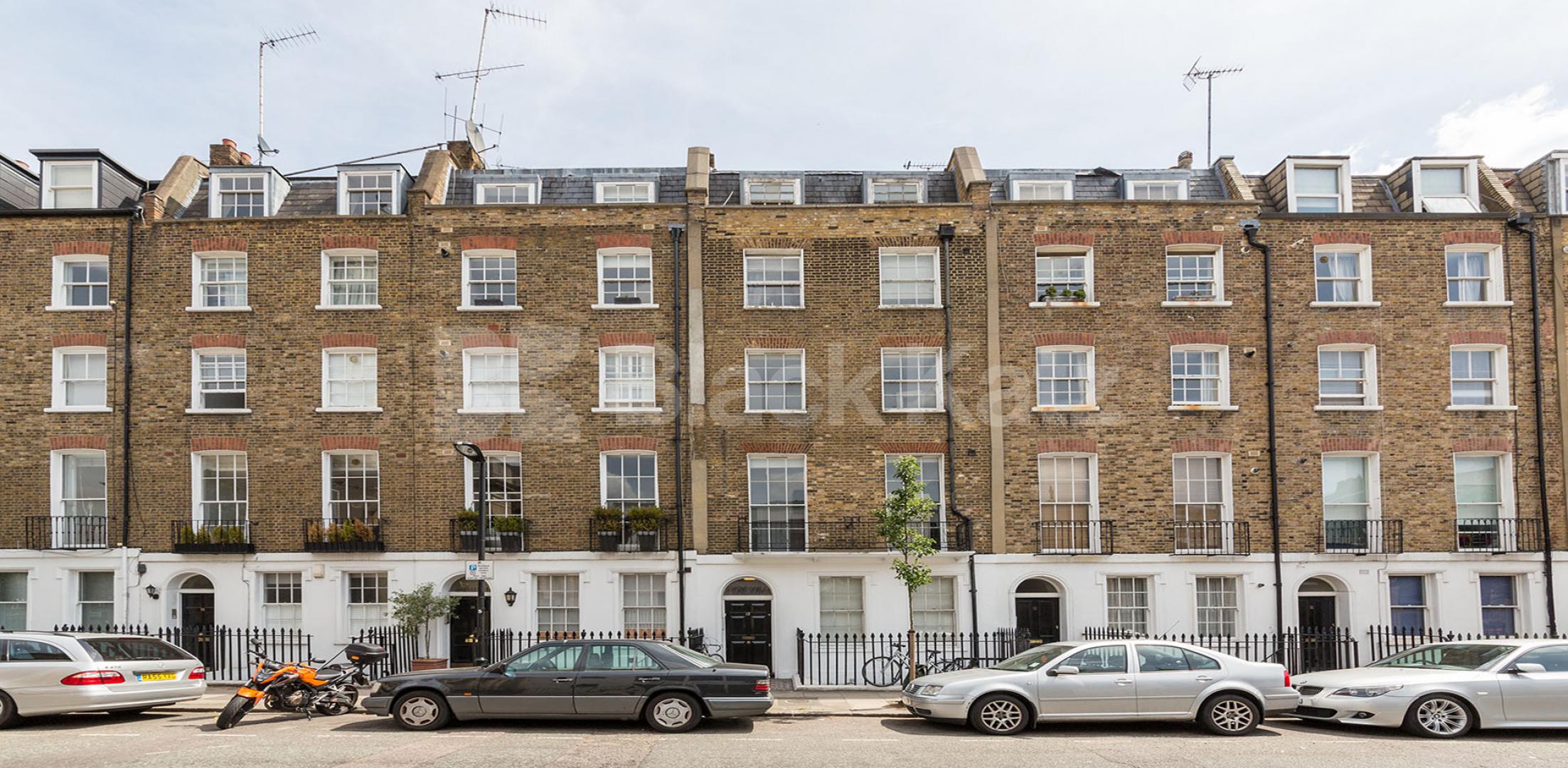 Newly painted two double bedroom flat with study near Regents Park and to tube! Cosway Street, Marylebone